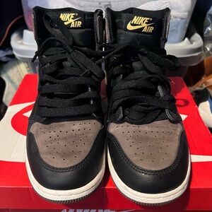 Nike Jordan 1’s Palominos size 4.5Y